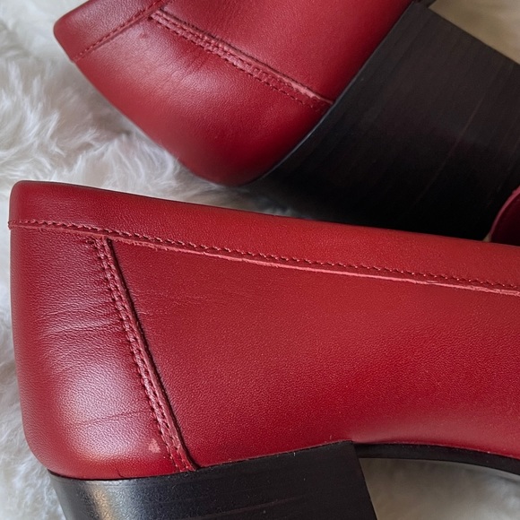 Salvatore Ferragamo Rolo Block-Heel Leather Loafers. New in Box. Size 6D. - Picture 13 of 16